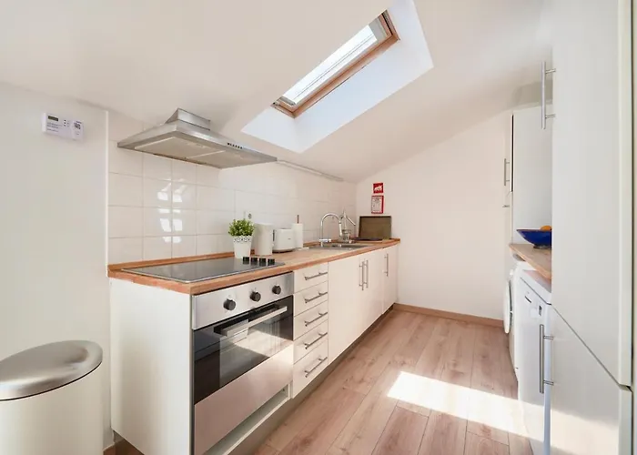 Apartment Sunny With Terrace.river View!