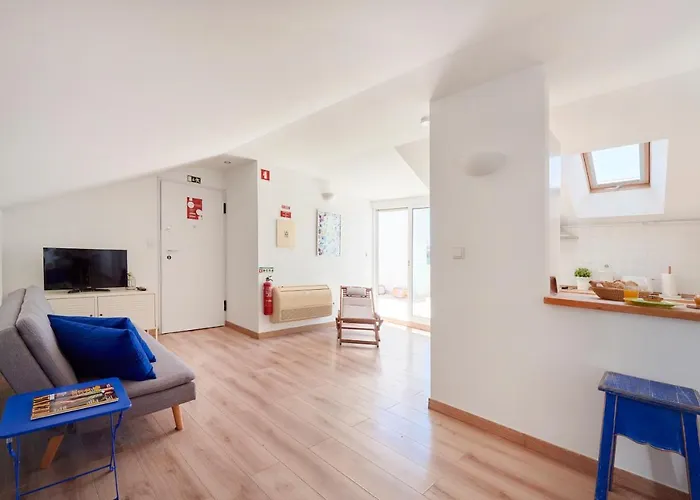 Apartment Sunny With Terrace.river View! *