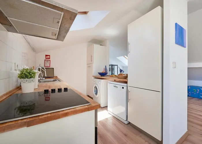 Apartment Sunny With Terrace.river View! *